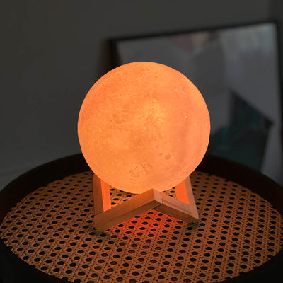 RGB LED MÅNELAMPE / NATTLYS
